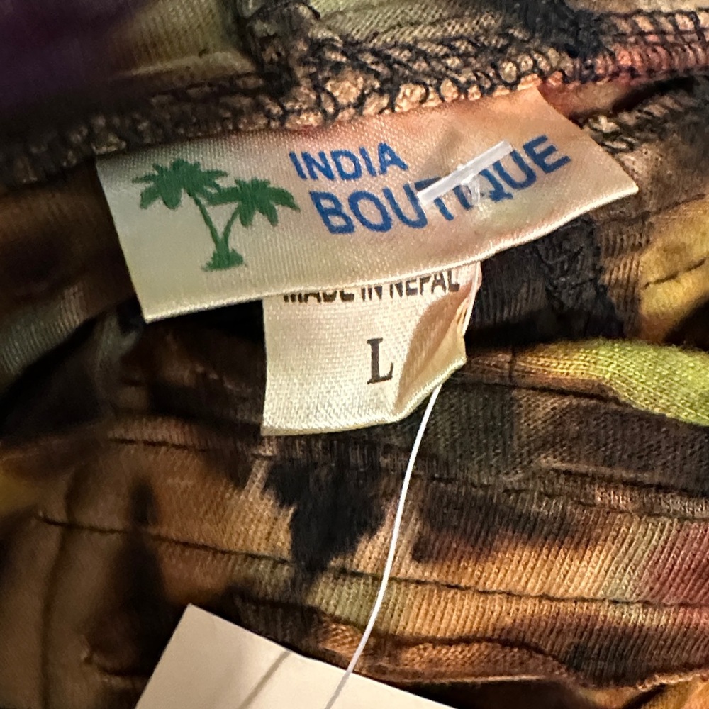 Size Large.  NWT. Multicolor Tie-Dye Hooded Jacket.  1003.    CL/GR09 - Picture 3 of 3